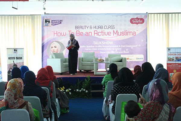 Beauty & Hijab Class, Be an Active Muslima - Super Indo Supermarket