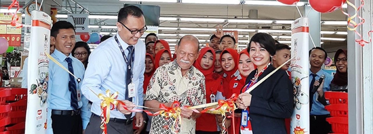 Re-opening Super Indo Istana Majapahit