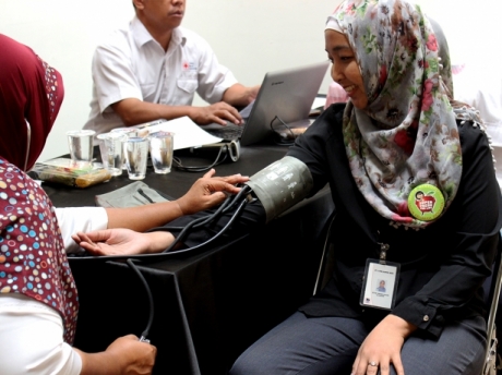 Pekan donor darah 2015 Super Indo