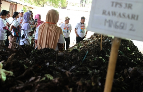 Kolaborasi Super Indo dan InSWA Sudah Kurangi 4 Juta Lembar Sampah Plastik Setiap Tahun