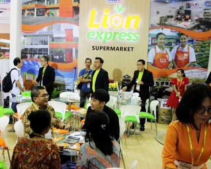 LION EXPRESS IKUTI FRANCHISE & LICENSE EXPO INDONESIA 2017