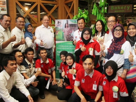 Peluncuran kantong plastik tidak gratis di Bogor